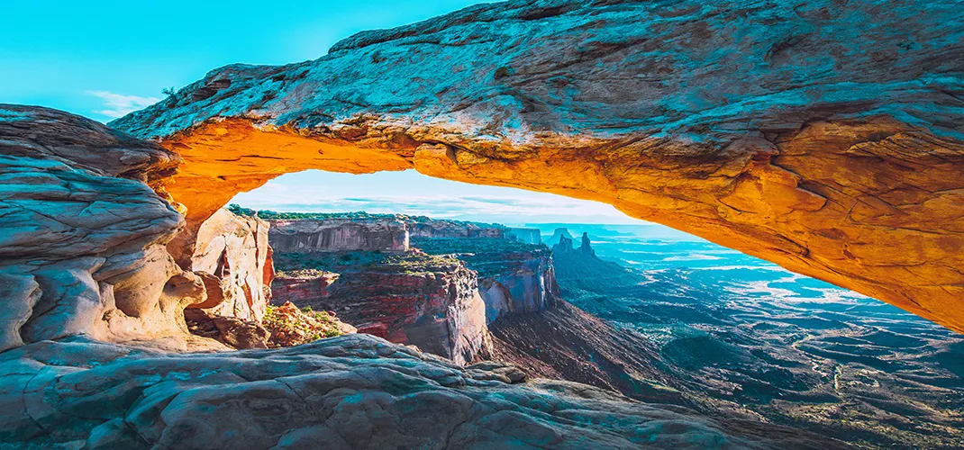 Mesa Arch, Utah, USA